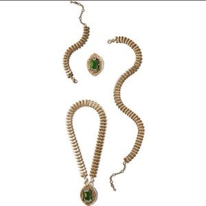 Cabi Heirloom Necklace